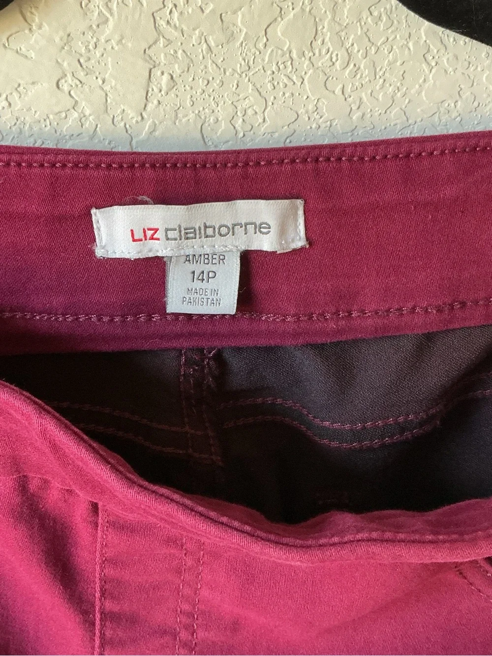 Liz Claiborne Amber Pull On Jeans Burgundy 14P